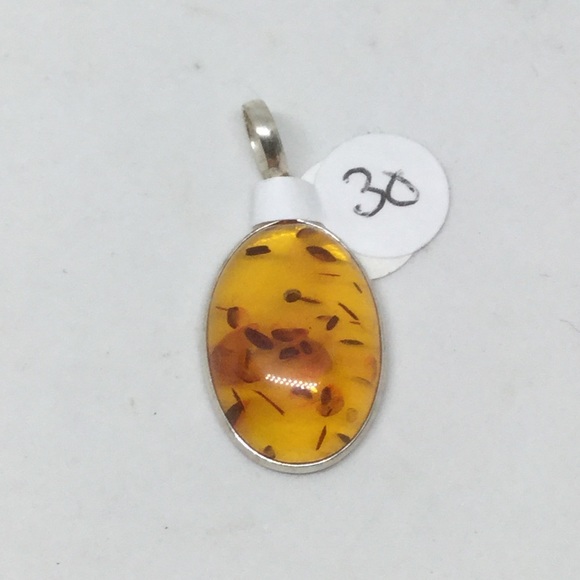 Small Amber Pendant - Picture 1 of 2